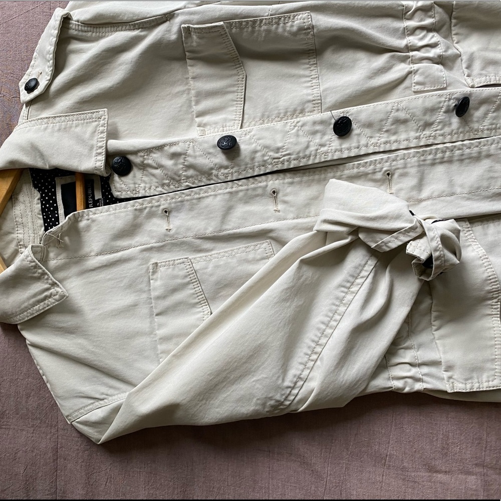 Banana Republic Utility Trench